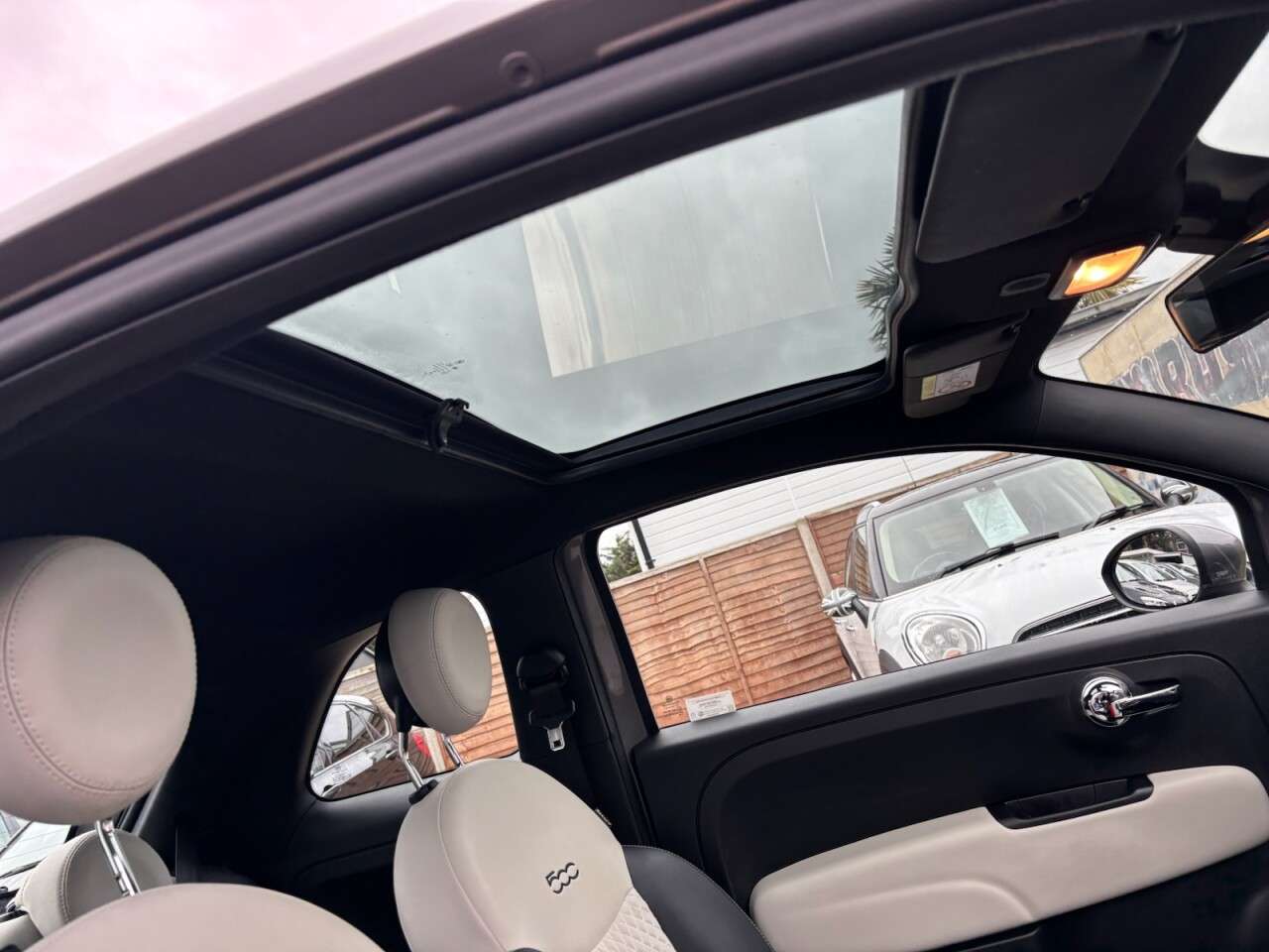 2022 FIAT 500 2022 FIAT 500