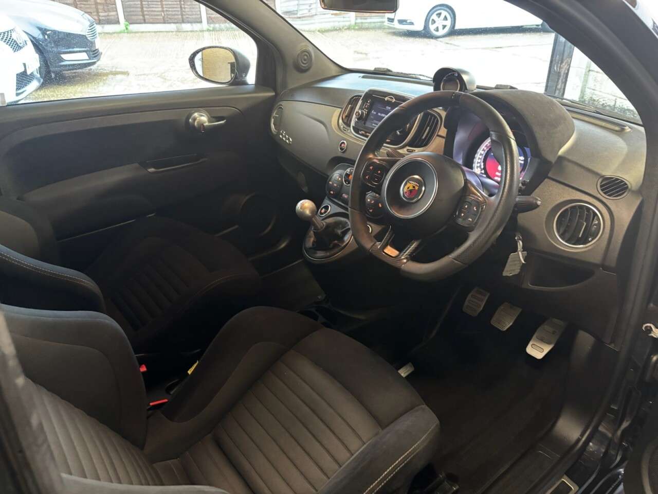 2019 ABARTH 595 2019 ABARTH 595