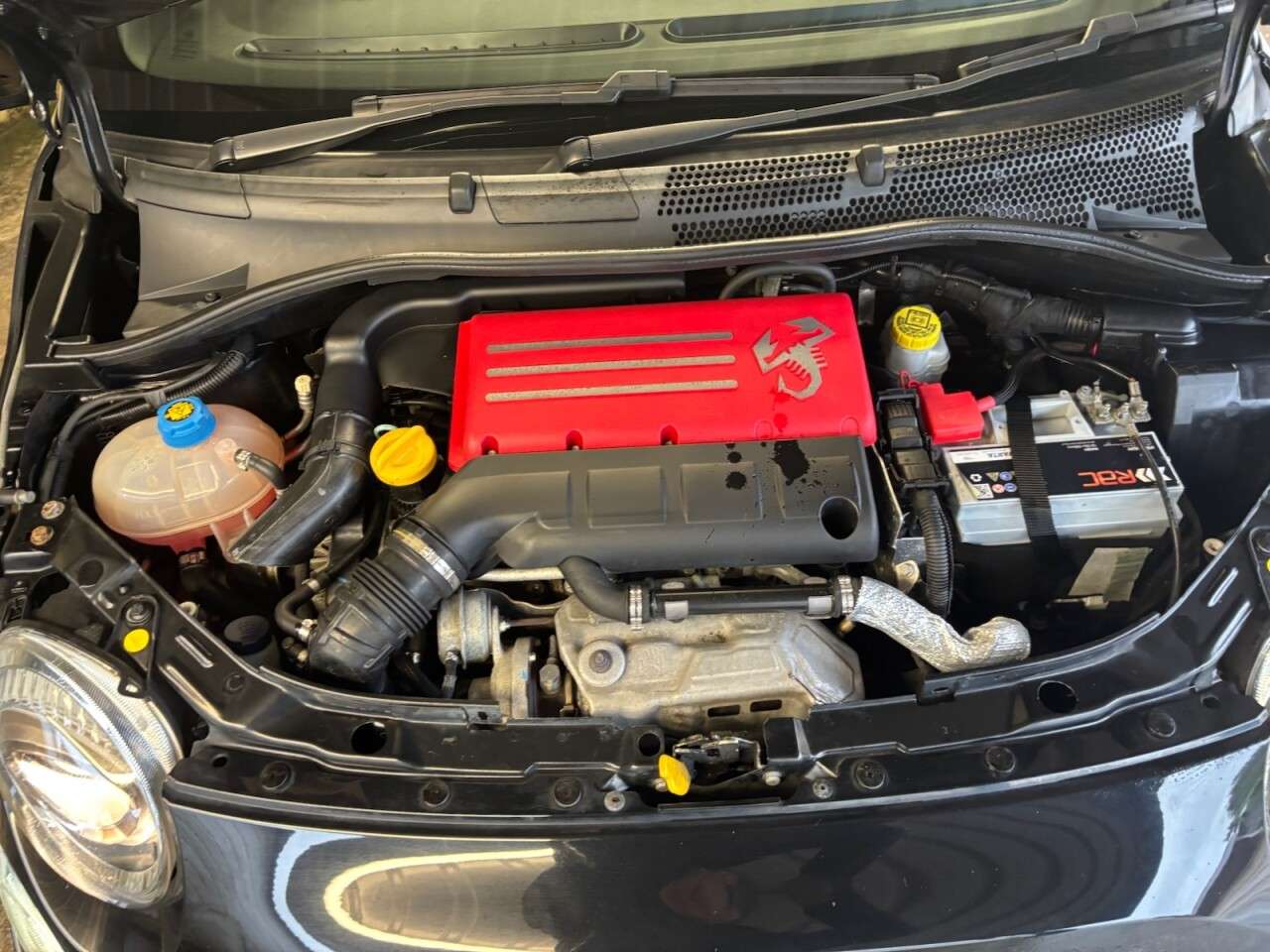 2019 ABARTH 595 2019 ABARTH 595