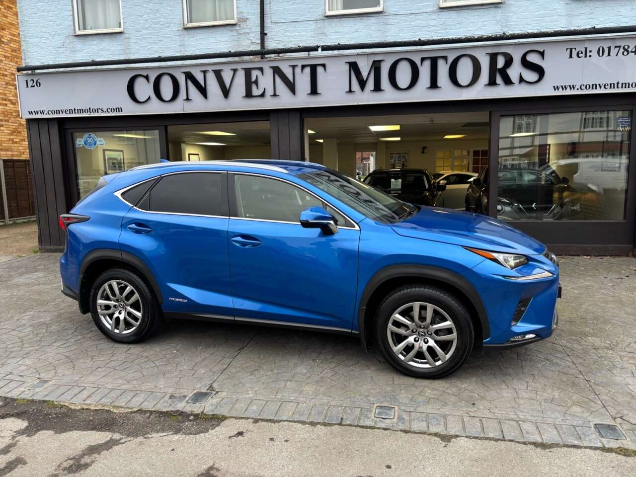 A 2019 LEXUS NX 2.5 300h Premium SUV 5dr Petrol Hybrid E-CVT 4WD Euro 6 (s/s) (197 ps) LEAT A 2019 LEXUS NX 2.5 300h Premium SUV 5dr Petrol Hybrid E-CVT 4WD Euro 6 (s/s) (197 ps) LEAT