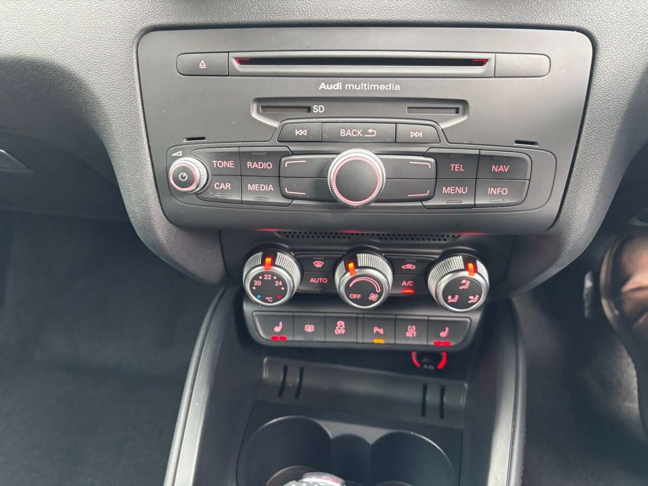 2014 AUDI A1 2014 AUDI A1