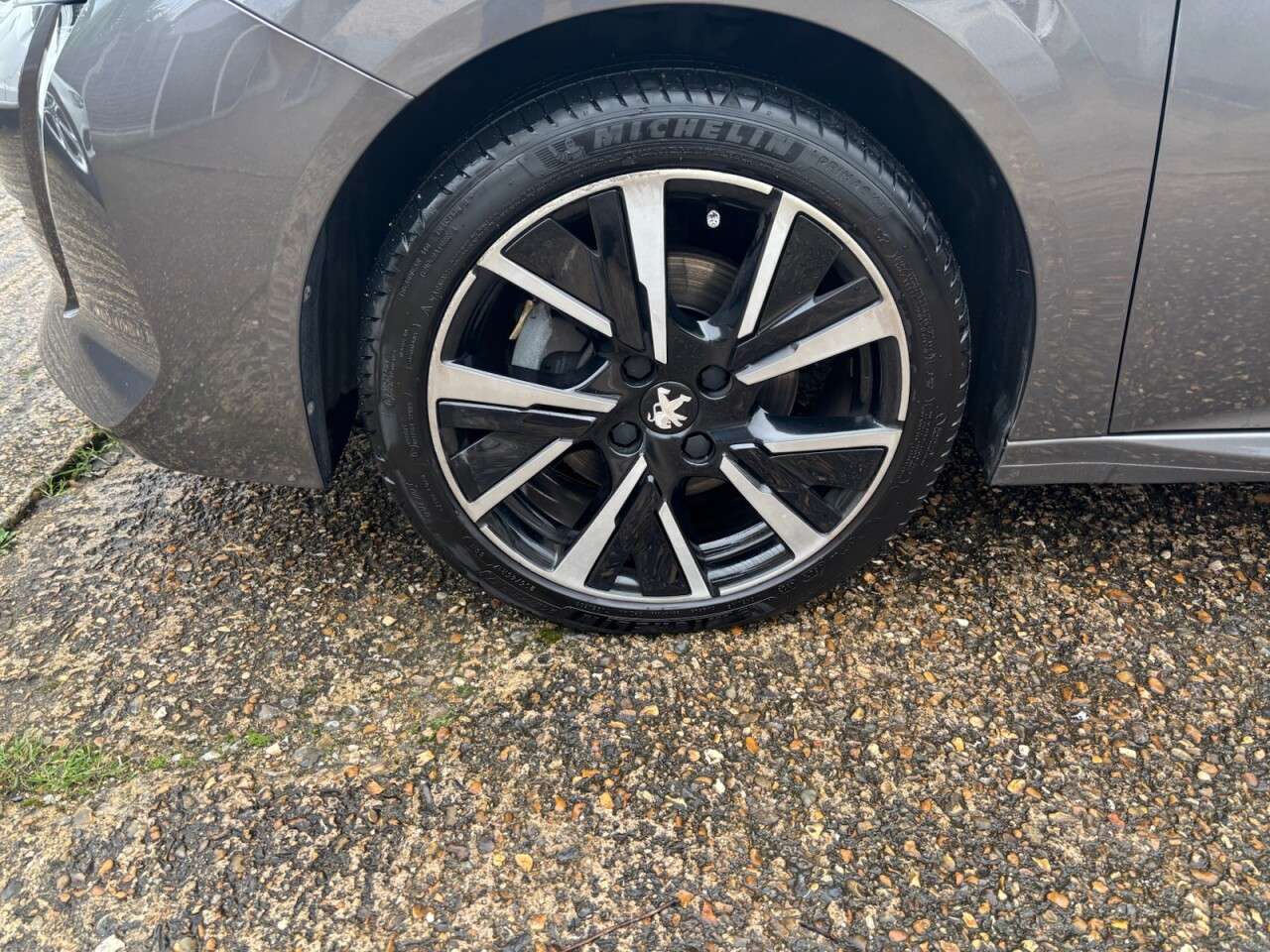 2020 PEUGEOT 208 2020 PEUGEOT 208