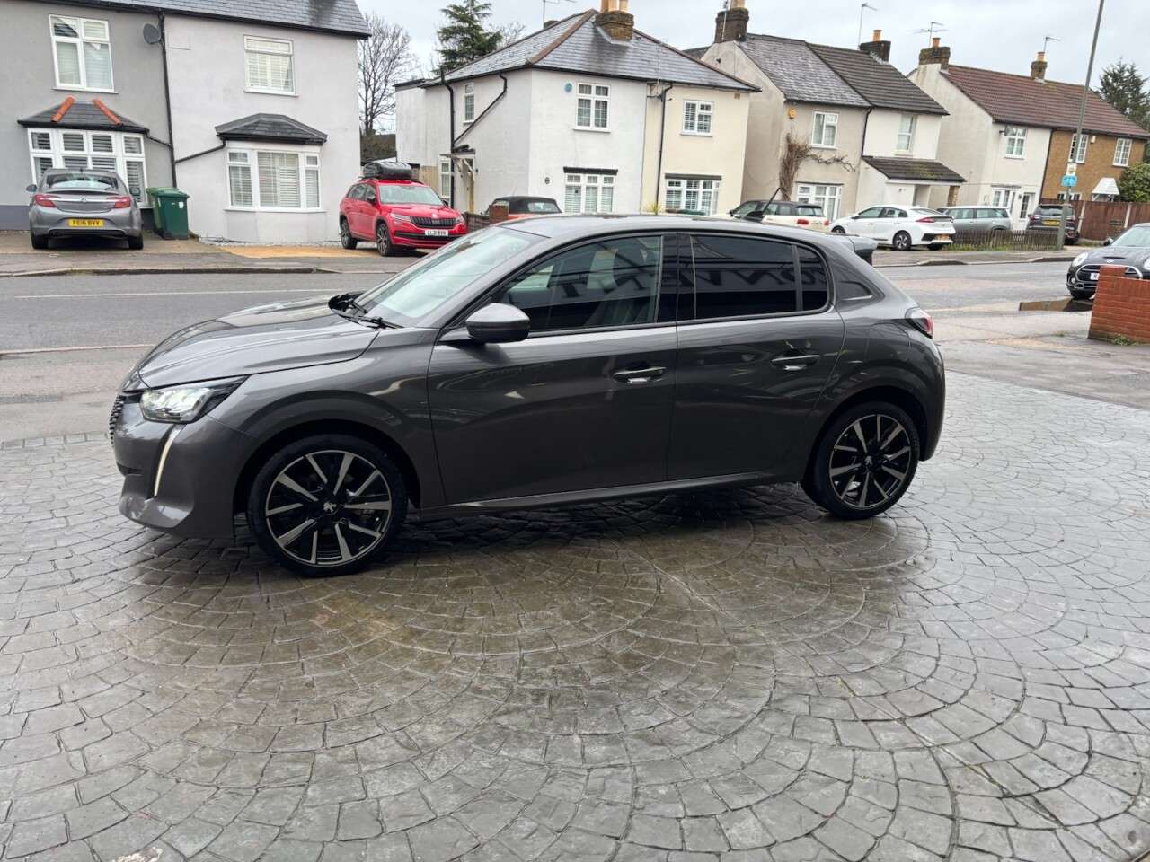 2020 PEUGEOT 208 2020 PEUGEOT 208