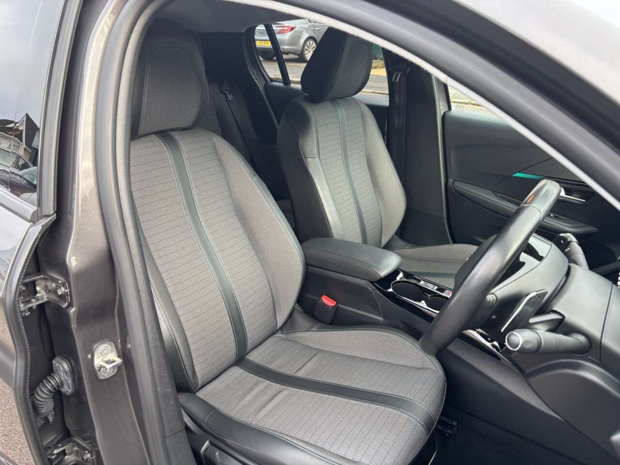 2020 PEUGEOT 208 2020 PEUGEOT 208