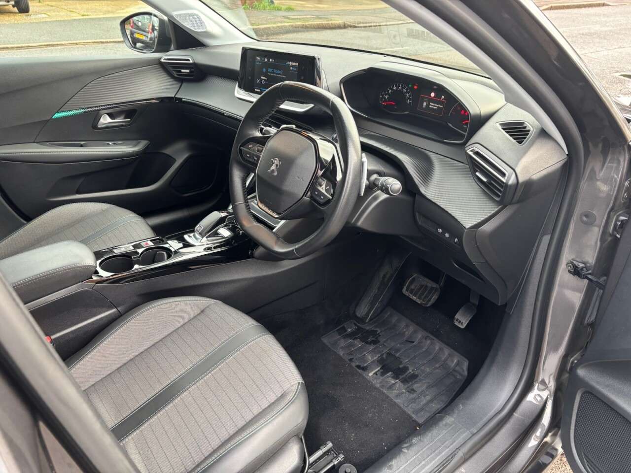 2020 PEUGEOT 208 2020 PEUGEOT 208