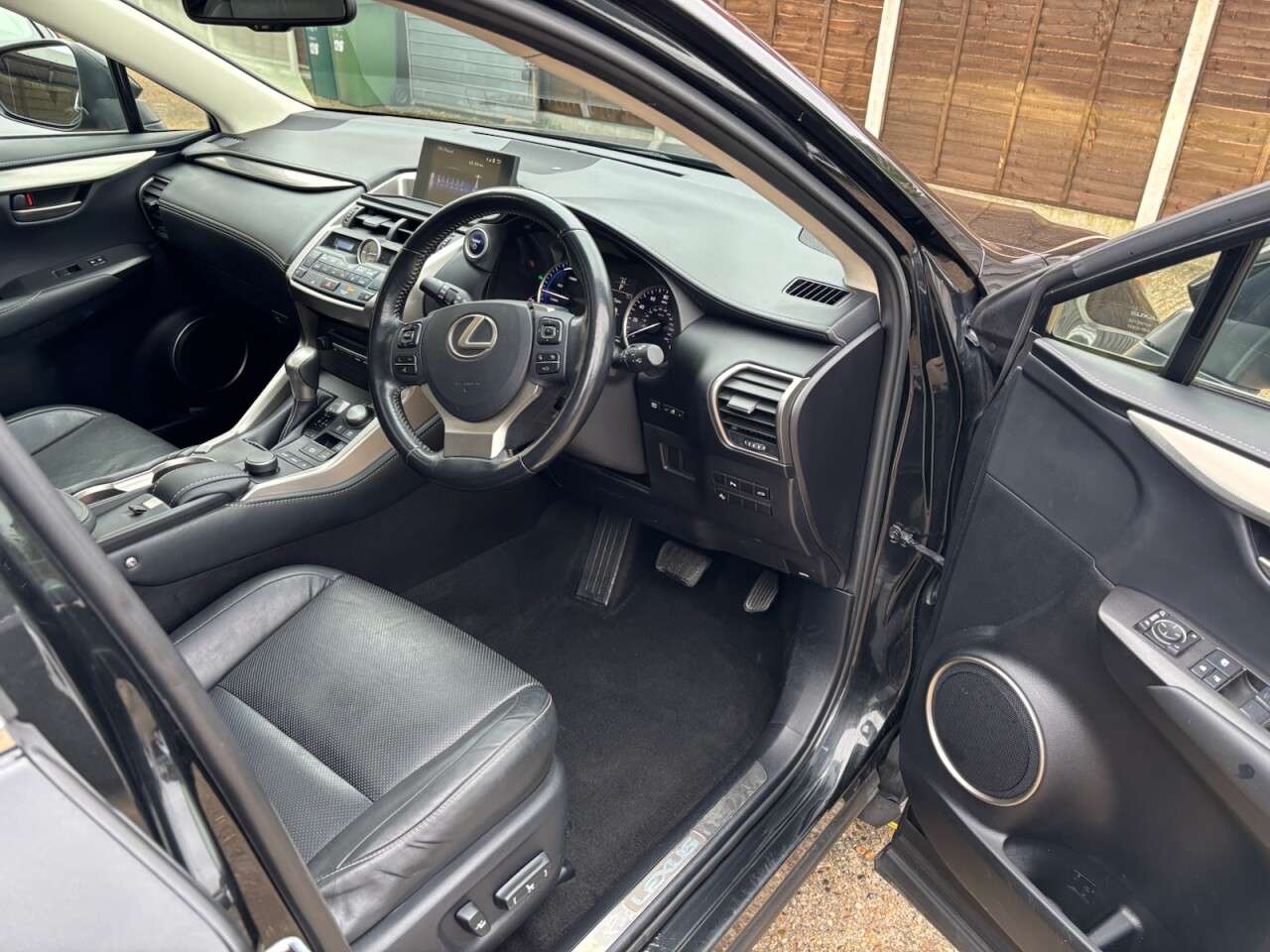 2016 LEXUS NX 2016 LEXUS NX