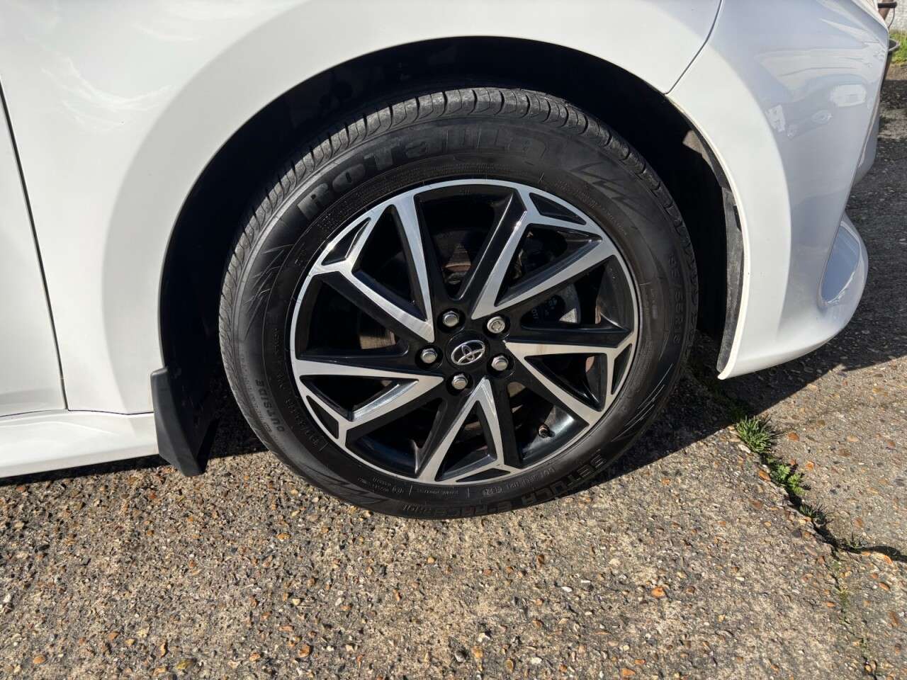 2022 TOYOTA YARIS 2022 TOYOTA YARIS