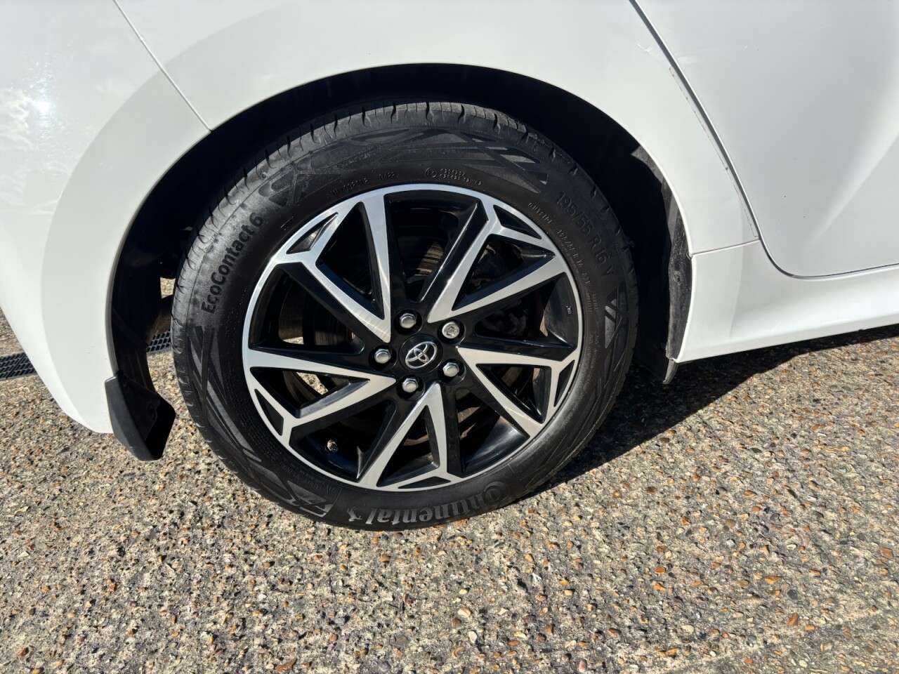 2022 TOYOTA YARIS 2022 TOYOTA YARIS