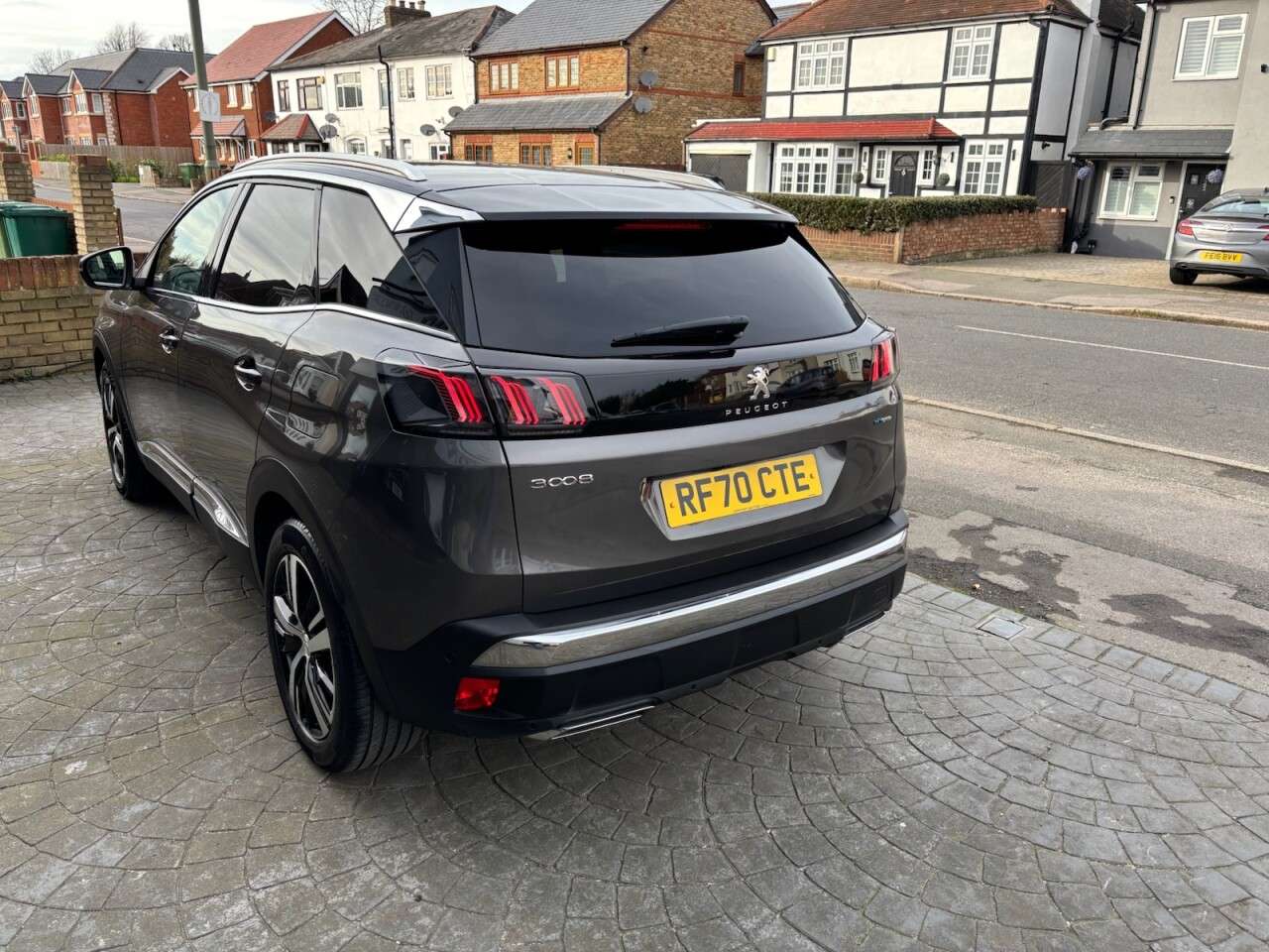 2021 PEUGEOT 3008 2021 PEUGEOT 3008