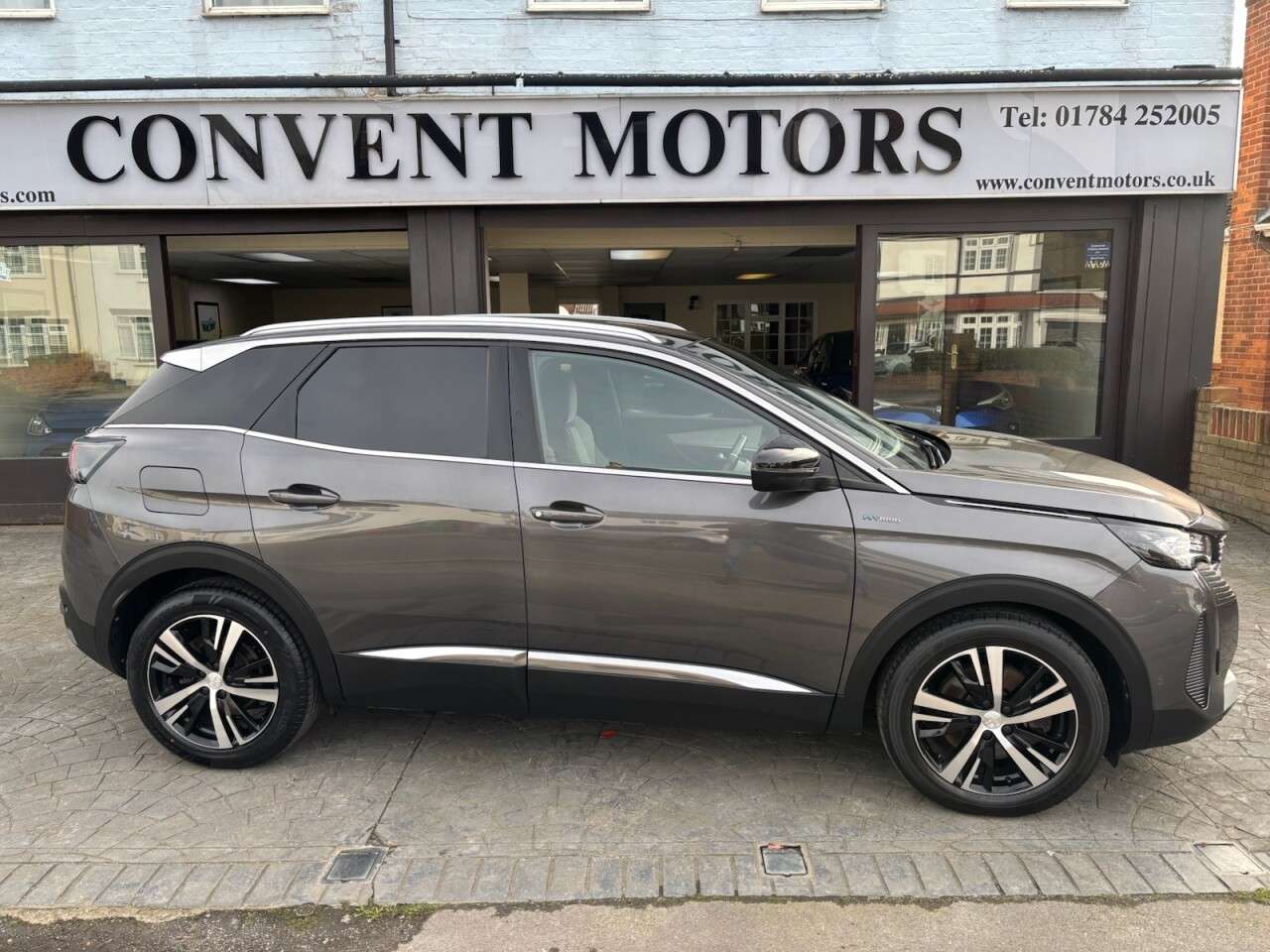 A 2021 PEUGEOT 3008 1.6 13.2kWh GT Premium SUV 5dr Petrol Plug-in Hybrid e-EAT Euro 6 (s/s) (22 A 2021 PEUGEOT 3008 1.6 13.2kWh GT Premium SUV 5dr Petrol Plug-in Hybrid e-EAT Euro 6 (s/s) (22