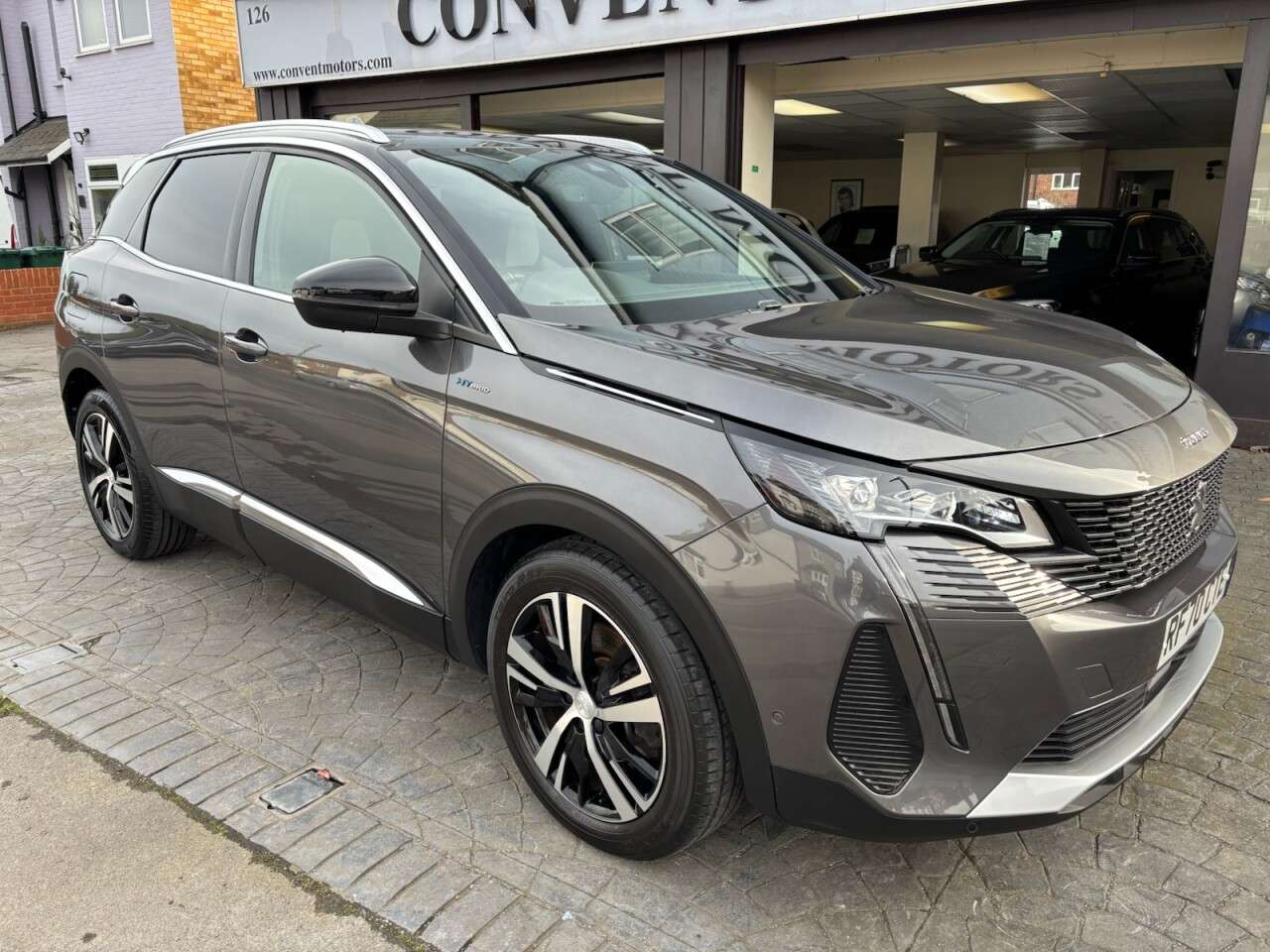 A 2021 PEUGEOT 3008 1.6 13.2kWh GT Premium SUV 5dr Petrol Plug-in Hybrid e-EAT Euro 6 (s/s) (22 A 2021 PEUGEOT 3008 1.6 13.2kWh GT Premium SUV 5dr Petrol Plug-in Hybrid e-EAT Euro 6 (s/s) (22