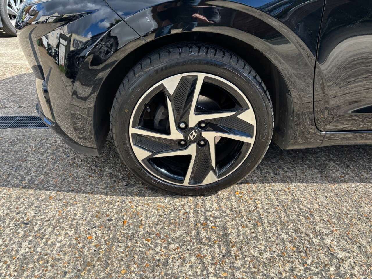 2023 HYUNDAI I10 2023 HYUNDAI I10