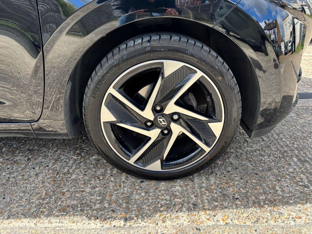 2023 HYUNDAI I10 2023 HYUNDAI I10