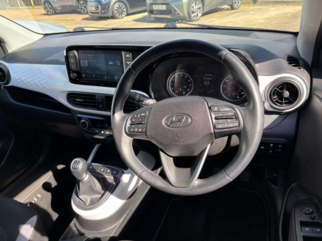 2023 HYUNDAI I10 2023 HYUNDAI I10