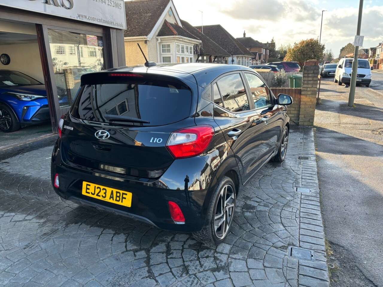 A 2023 HYUNDAI I10 1.0 Premium Hatchback 5dr Petrol Manual Euro 6 (s/s) (67 ps) REV CAMERA, HE A 2023 HYUNDAI I10 1.0 Premium Hatchback 5dr Petrol Manual Euro 6 (s/s) (67 ps) REV CAMERA, HE