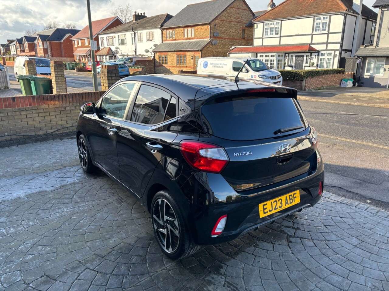 2023 HYUNDAI I10 2023 HYUNDAI I10