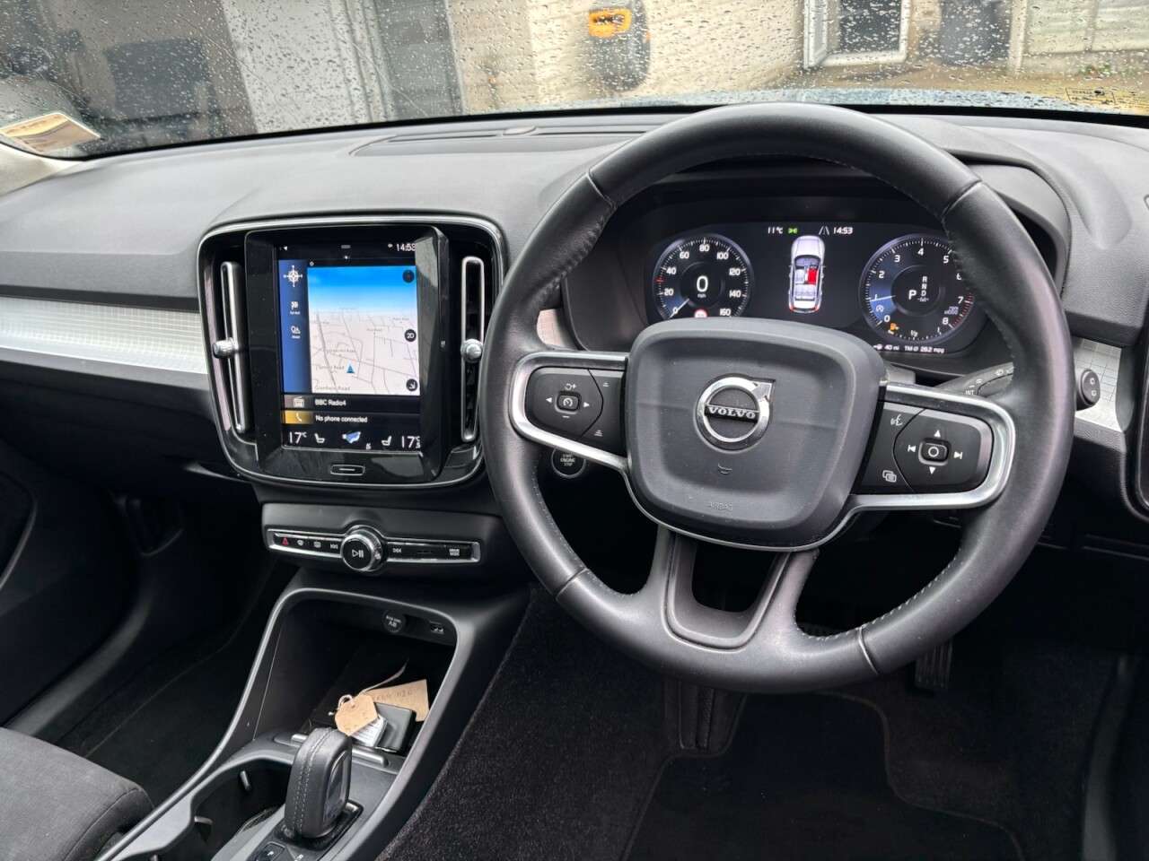 2019 VOLVO XC40 2019 VOLVO XC40