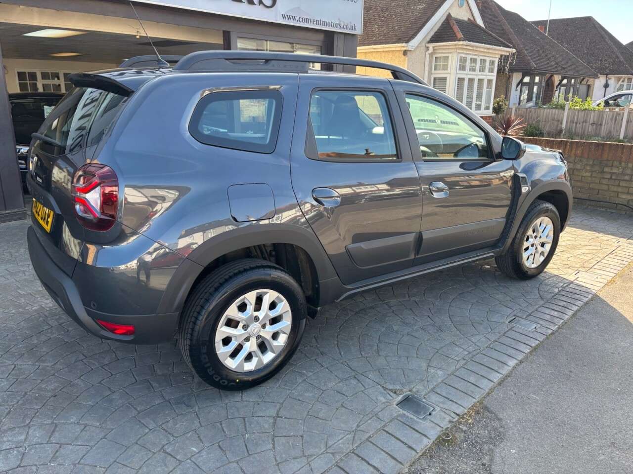 A 2022 DACIA DUSTER 1.3 TCe Comfort SUV 5dr Petrol Manual Euro 6 (s/s) (130 ps) APPLE CARPLAY, A 2022 DACIA DUSTER 1.3 TCe Comfort SUV 5dr Petrol Manual Euro 6 (s/s) (130 ps) APPLE CARPLAY,
