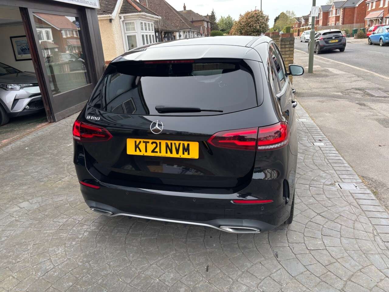 A 2021 MERCEDES-BENZ B-CLASS 1.3 B180 AMG Line (Executive) MPV 5dr Petrol 7G-DCT Euro 6 (s/s) (136 ps) B A 2021 MERCEDES-BENZ B-CLASS 1.3 B180 AMG Line (Executive) MPV 5dr Petrol 7G-DCT Euro 6 (s/s) (136 ps) B