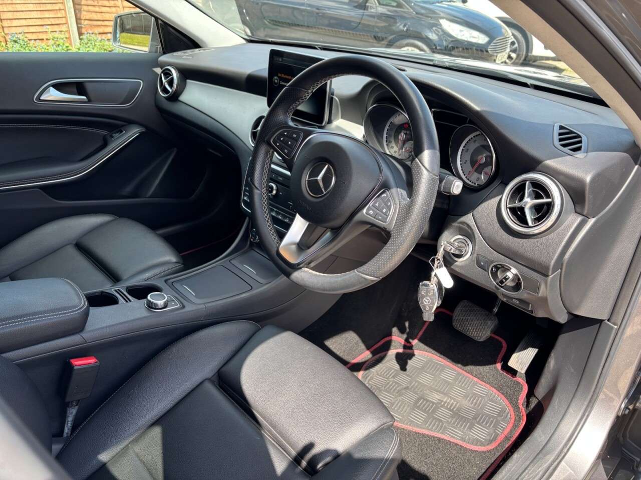 2016 MERCEDES-BENZ GLA 2016 MERCEDES-BENZ GLA