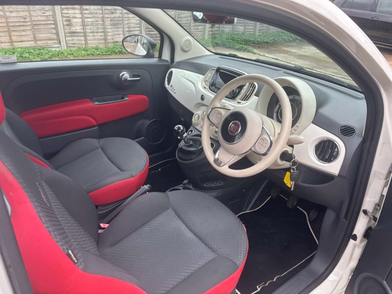 2015 FIAT 500 2015 FIAT 500