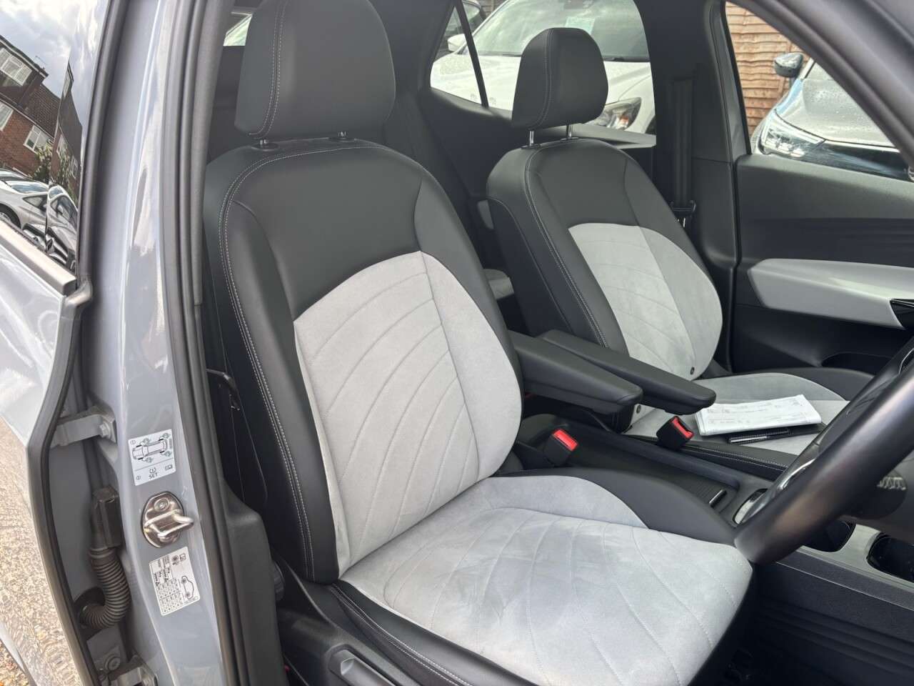 2023 VOLKSWAGEN ID.3 2023 VOLKSWAGEN ID.3