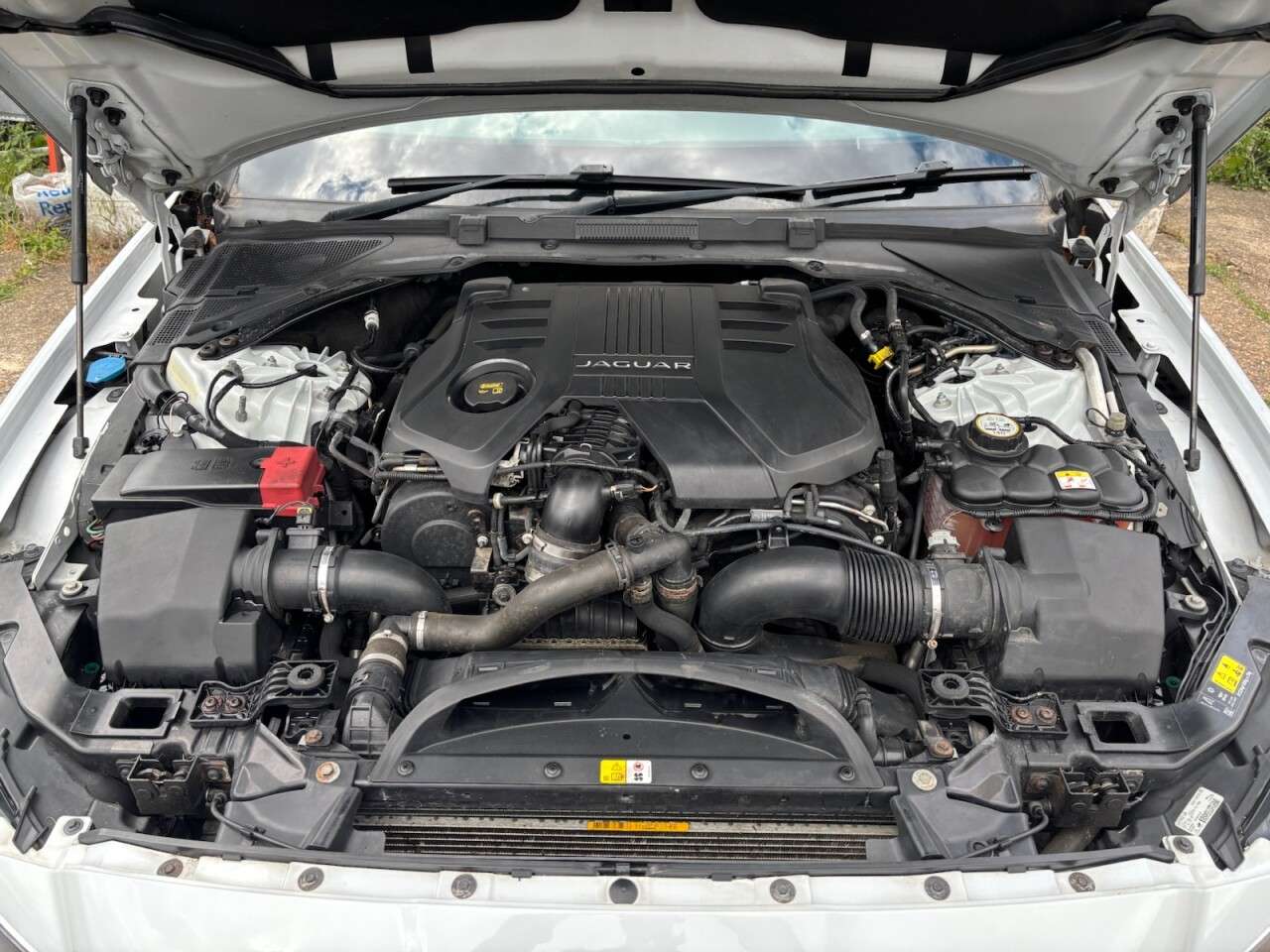 2016 JAGUAR XF 2016 JAGUAR XF