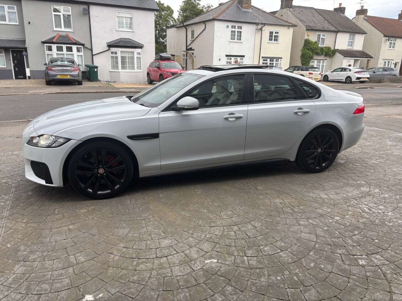 2016 JAGUAR XF 2016 JAGUAR XF