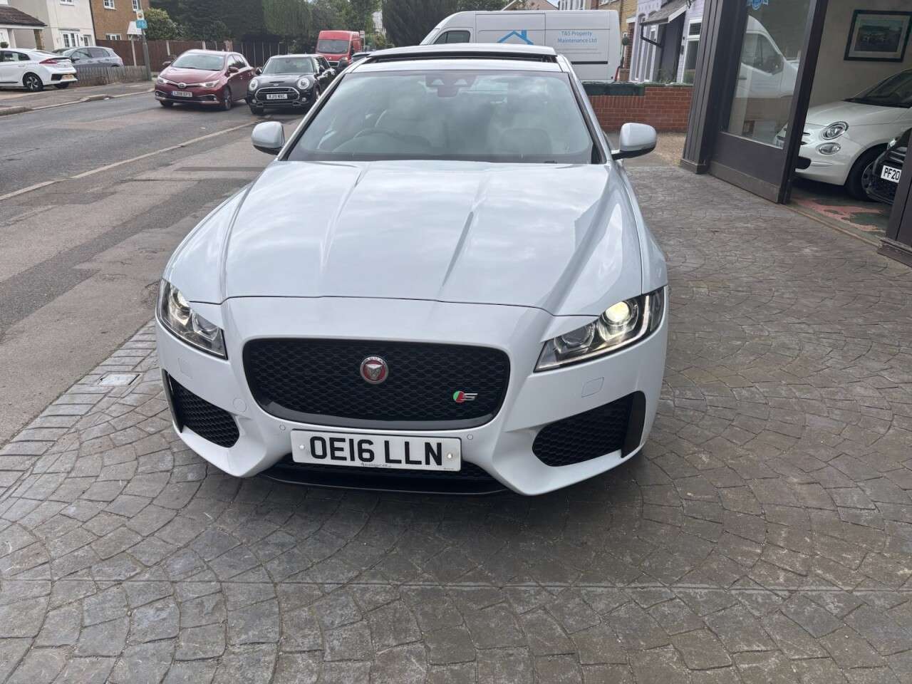 2016 JAGUAR XF 2016 JAGUAR XF