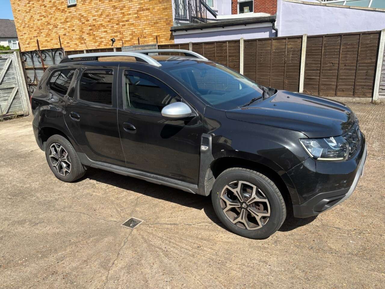 A 2019 DACIA DUSTER 1.3 TCe Prestige SUV 5dr Petrol Manual Euro 6 (s/s) (130 ps) JUST SERVICED A 2019 DACIA DUSTER 1.3 TCe Prestige SUV 5dr Petrol Manual Euro 6 (s/s) (130 ps) JUST SERVICED