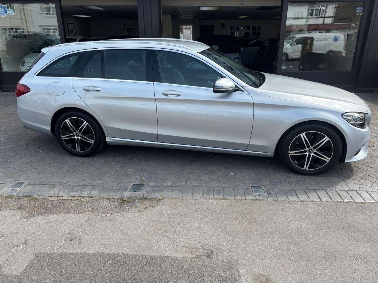 A 2019 MERCEDES-BENZ C-CLASS 1.5 C200 MHEV EQ Boost Sport Estate 5dr Petrol G-Tronic+ Euro 6 (s/s) (198 A 2019 MERCEDES-BENZ C-CLASS 1.5 C200 MHEV EQ Boost Sport Estate 5dr Petrol G-Tronic+ Euro 6 (s/s) (198