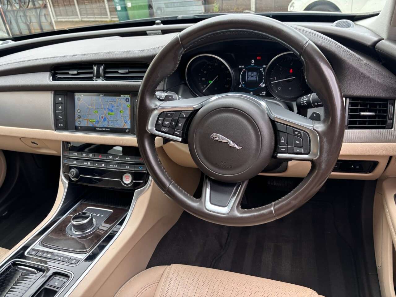 2017 JAGUAR XF 2017 JAGUAR XF