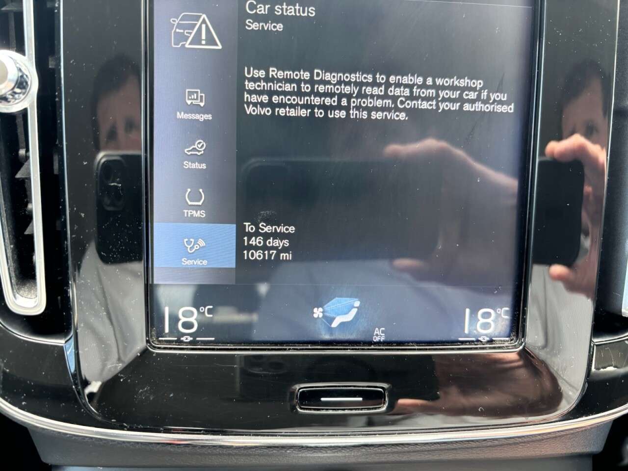 2020 VOLVO XC40 2020 VOLVO XC40