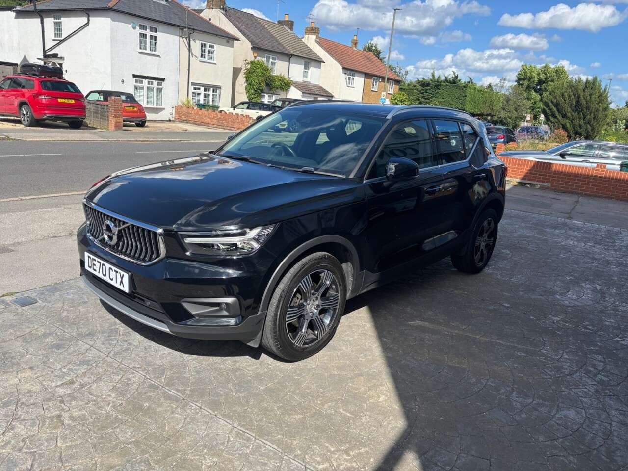 2020 VOLVO XC40 2020 VOLVO XC40