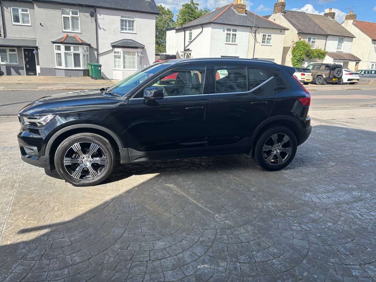 2020 VOLVO XC40 2020 VOLVO XC40