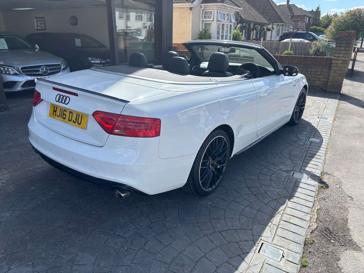 A 2016 AUDI A5 CABRIOLET 1.8 TFSI S line Special Edition Plus Convertible 2dr Petrol Manual Euro 6 ( A 2016 AUDI A5 CABRIOLET 1.8 TFSI S line Special Edition Plus Convertible 2dr Petrol Manual Euro 6 (