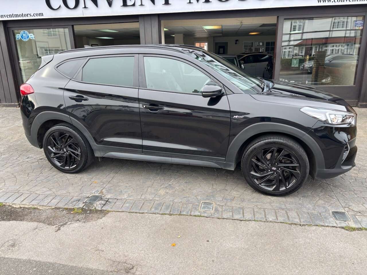 A 2019 HYUNDAI TUCSON 1.6 T-GDi N Line SUV 5dr Petrol Manual Euro 6 (s/s) (177 ps) LEATHER/SUEDE A 2019 HYUNDAI TUCSON 1.6 T-GDi N Line SUV 5dr Petrol Manual Euro 6 (s/s) (177 ps) LEATHER/SUEDE