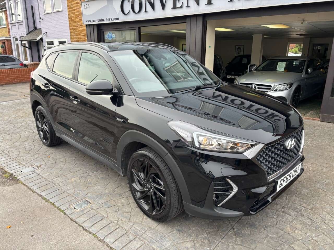 A 2019 HYUNDAI TUCSON 1.6 T-GDi N Line SUV 5dr Petrol Manual Euro 6 (s/s) (177 ps) LEATHER/SUEDE A 2019 HYUNDAI TUCSON 1.6 T-GDi N Line SUV 5dr Petrol Manual Euro 6 (s/s) (177 ps) LEATHER/SUEDE