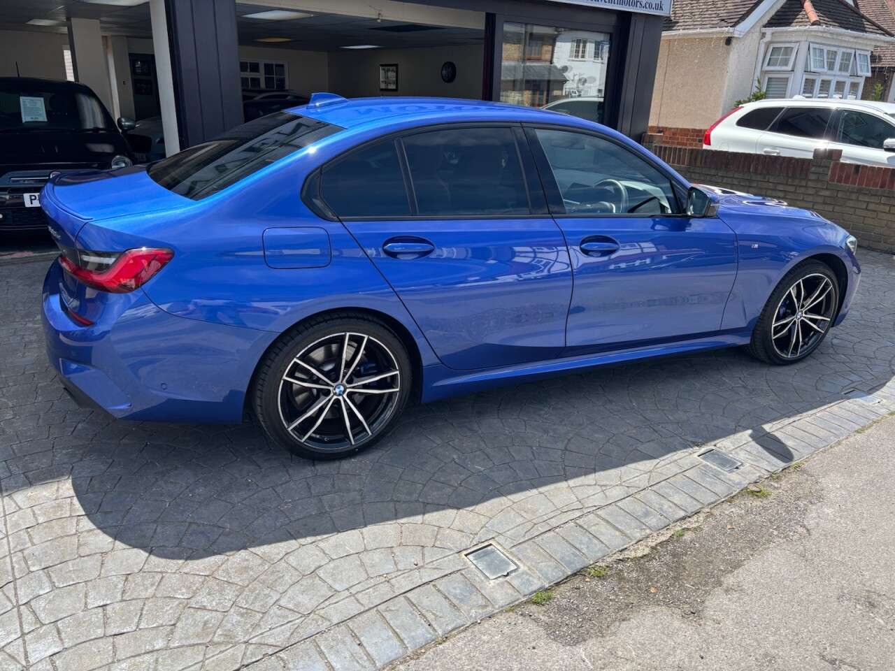 A 2019 BMW 3 SERIES 2.0 330e 12kWh M Sport Saloon 4dr Petrol Plug-in Hybrid Auto Euro 6 (s/s) ( A 2019 BMW 3 SERIES 2.0 330e 12kWh M Sport Saloon 4dr Petrol Plug-in Hybrid Auto Euro 6 (s/s) (