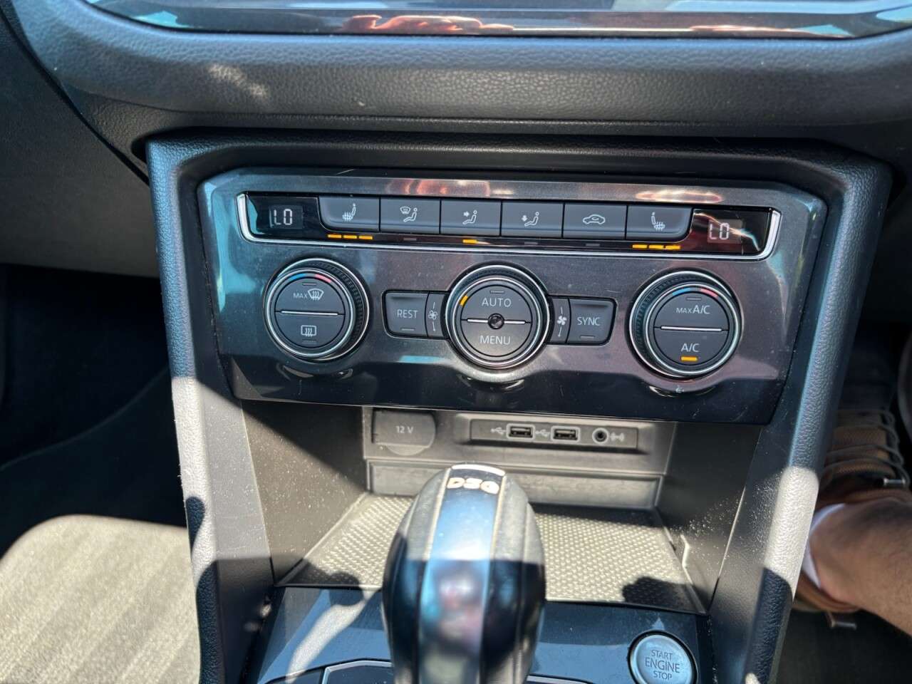 2018 VOLKSWAGEN TIGUAN 2018 VOLKSWAGEN TIGUAN
