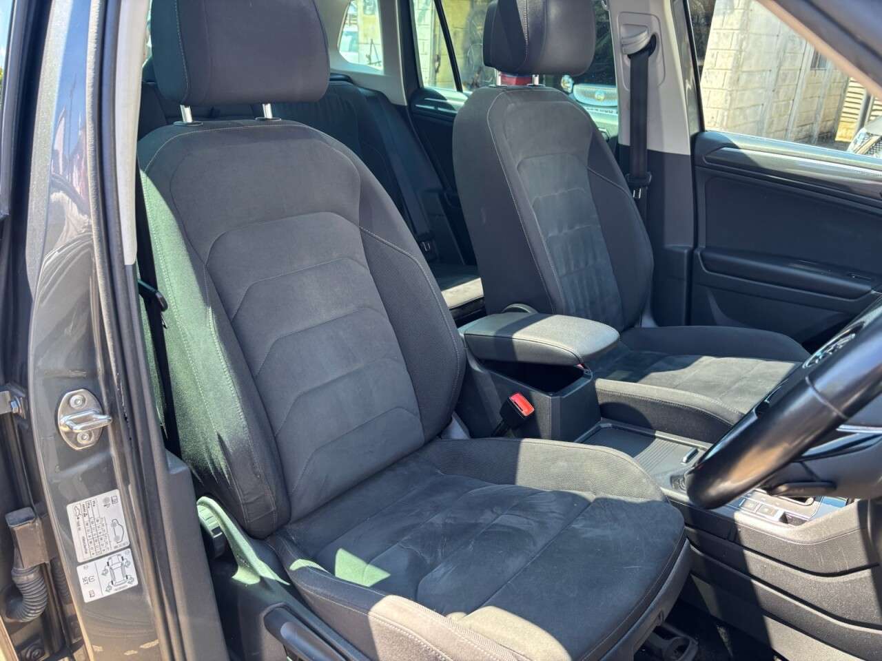 2018 VOLKSWAGEN TIGUAN 2018 VOLKSWAGEN TIGUAN