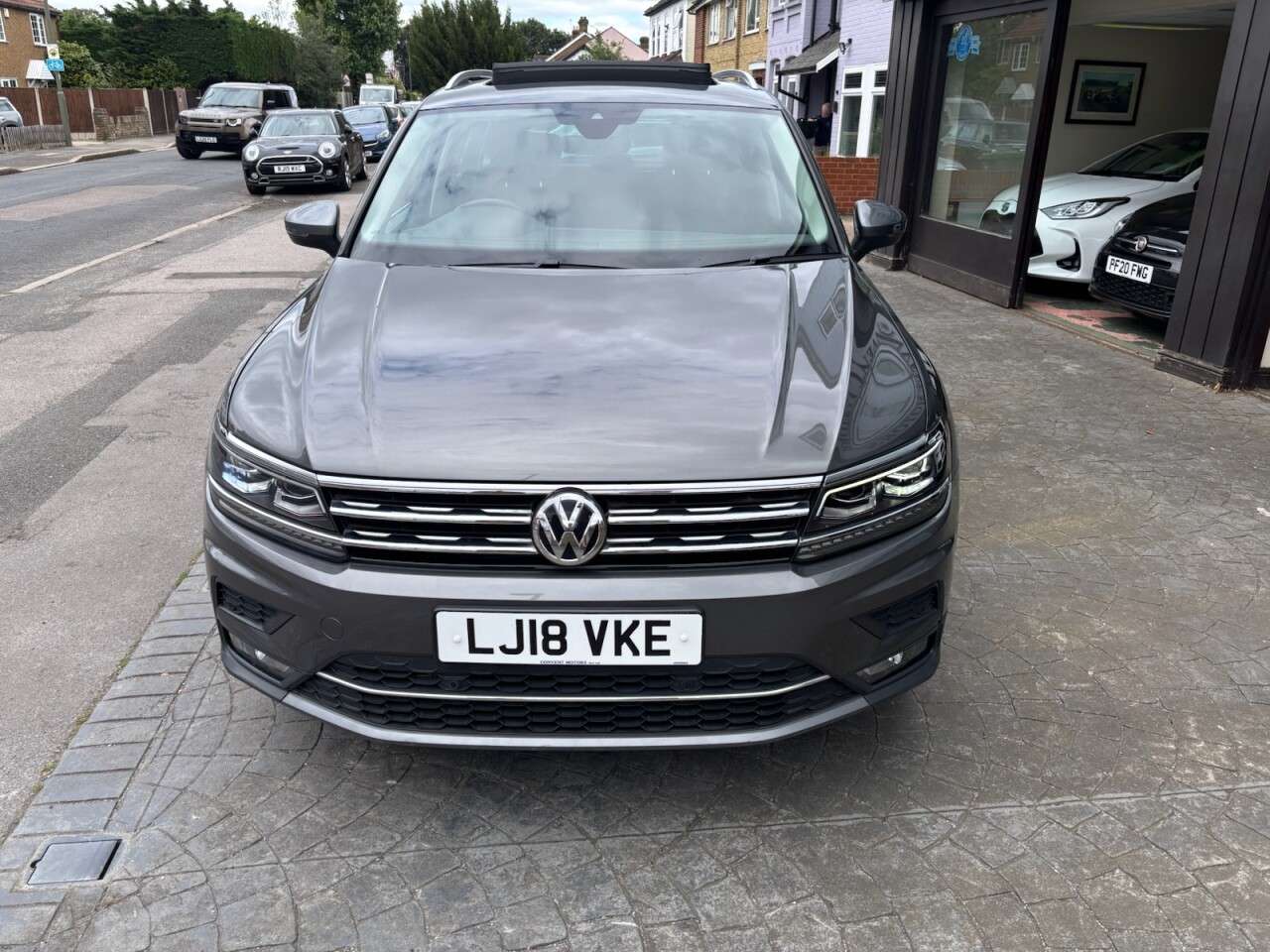 2018 VOLKSWAGEN TIGUAN 2018 VOLKSWAGEN TIGUAN