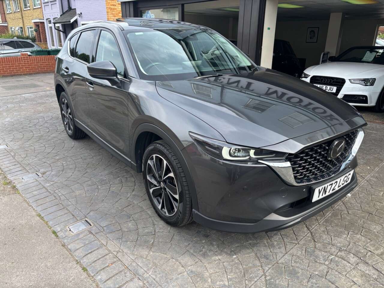 A 2022 MAZDA CX-5 2.0 SKYACTIV-G Sport Edition SUV 5dr Petrol Auto Euro 6 (s/s) (165 ps) HEAT A 2022 MAZDA CX-5 2.0 SKYACTIV-G Sport Edition SUV 5dr Petrol Auto Euro 6 (s/s) (165 ps) HEAT