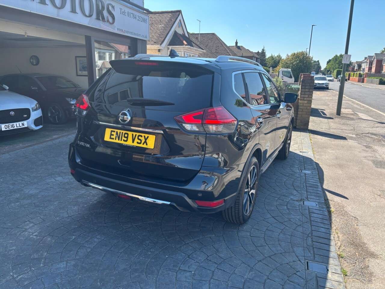 A 2019 NISSAN X-TRAIL 1.3 DIG-T Tekna SUV 5dr Petrol DCT Auto Euro 6 (s/s) (160 ps) PANO ROOF, LE A 2019 NISSAN X-TRAIL 1.3 DIG-T Tekna SUV 5dr Petrol DCT Auto Euro 6 (s/s) (160 ps) PANO ROOF, LE
