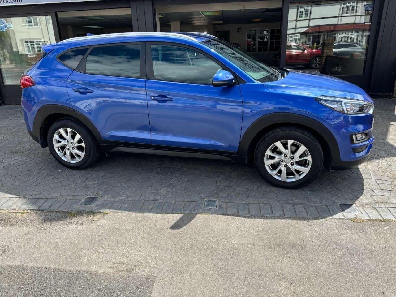 A 2020 HYUNDAI TUCSON 1.6 T-GDi SE Nav SUV 5dr Petrol DCT Euro 6 (s/s) (177 ps) A 2020 HYUNDAI TUCSON 1.6 T-GDi SE Nav SUV 5dr Petrol DCT Euro 6 (s/s) (177 ps)