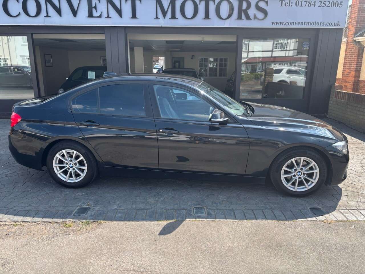 A 2016 BMW 3 SERIES 2.0 320d ED Plus Saloon 4dr Diesel Auto Euro 6 (s/s) (163 ps) SAT NAV, FRON A 2016 BMW 3 SERIES 2.0 320d ED Plus Saloon 4dr Diesel Auto Euro 6 (s/s) (163 ps) SAT NAV, FRON