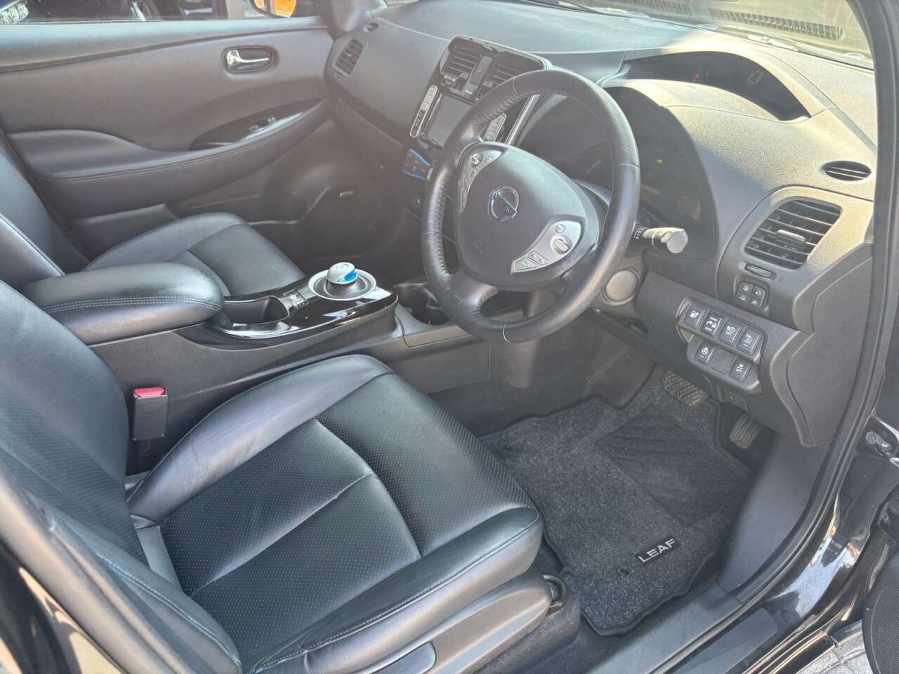 2017 NISSAN LEAF 2017 NISSAN LEAF