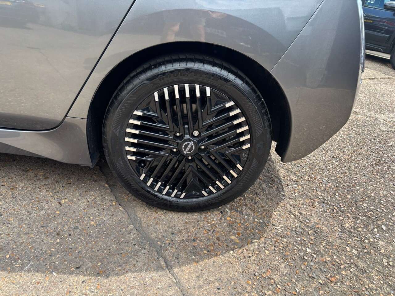 2023 NISSAN LEAF 2023 NISSAN LEAF