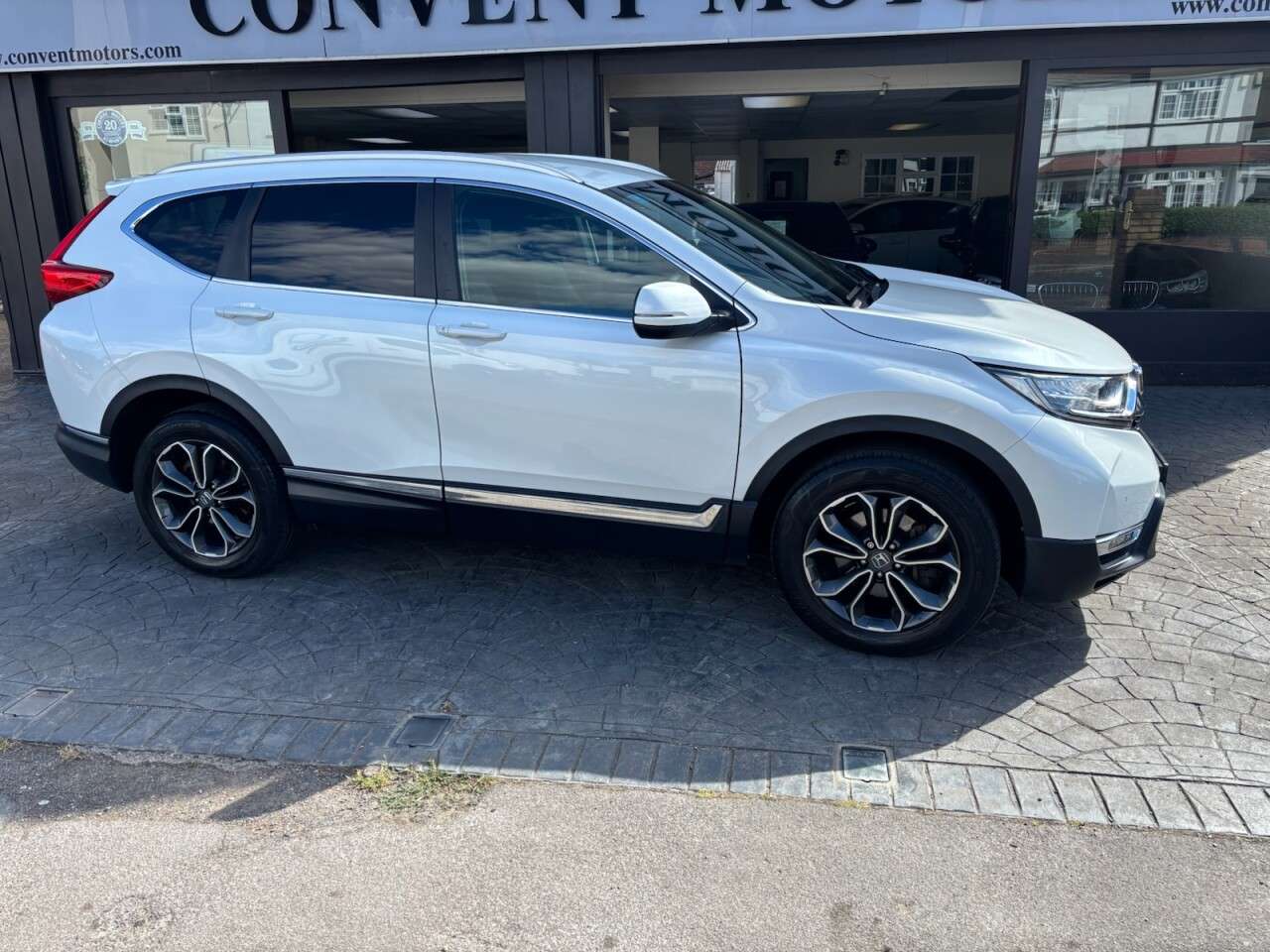 A 2022 HONDA CR-V 2.0 h i-MMD SR SUV 5dr Petrol Hybrid eCVT 4WD Euro 6 (s/s) (184 ps) LEATHER A 2022 HONDA CR-V 2.0 h i-MMD SR SUV 5dr Petrol Hybrid eCVT 4WD Euro 6 (s/s) (184 ps) LEATHER