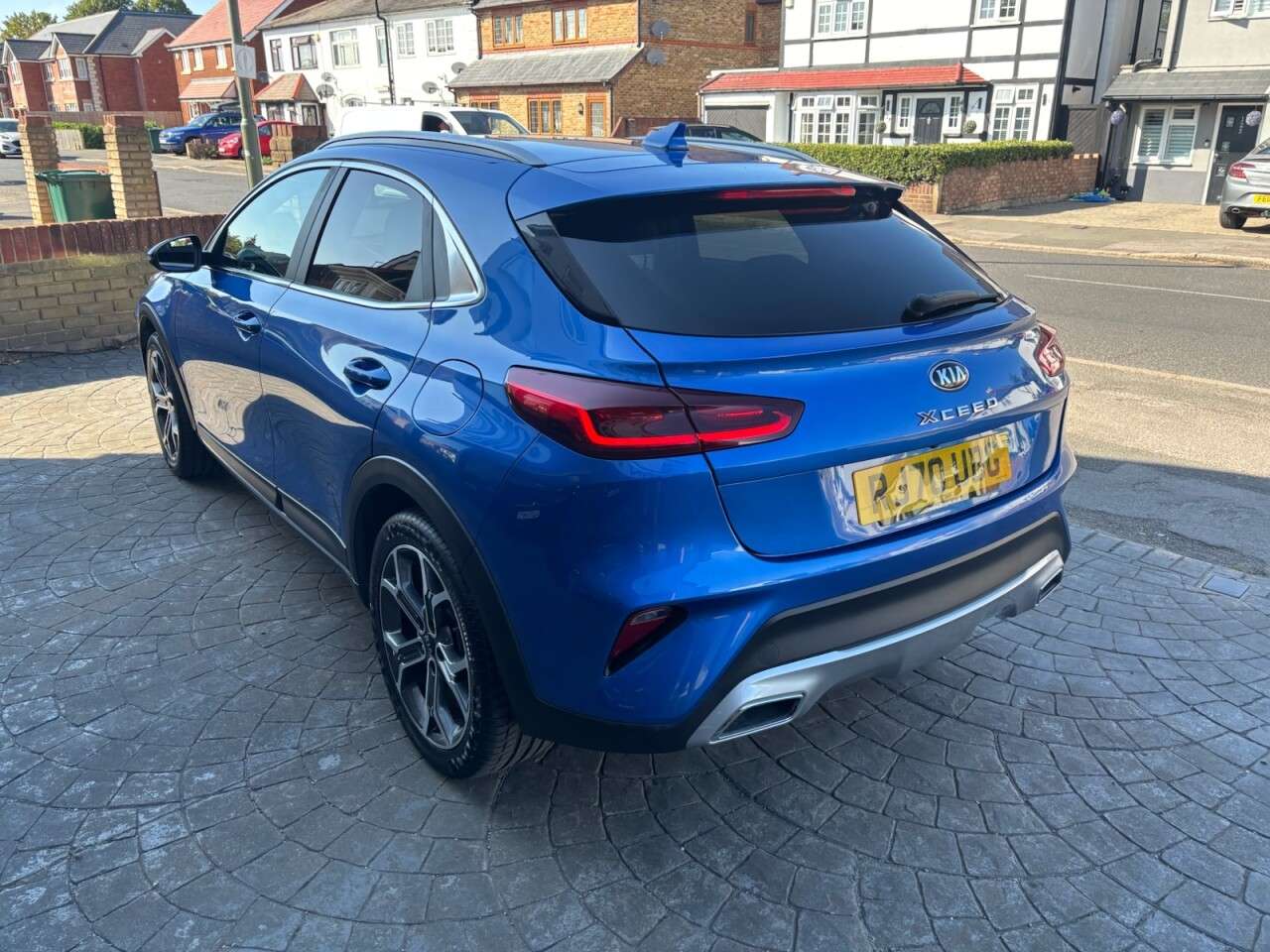 2021 KIA XCEED 2021 KIA XCEED